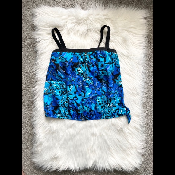 Other - *Flash Sale* 
Gorgeous Swim Tank Top